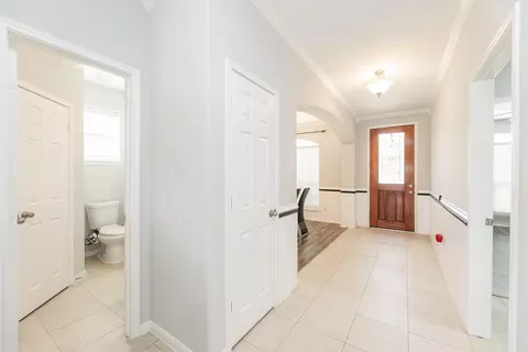 Entry Way - 3002 Vincent Crossing Dr, Spring, TX 77386 photo 2 of 9