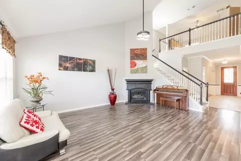 Living - 3002 Vincent Crossing Dr, Spring, TX 77386 photo 2 of 6