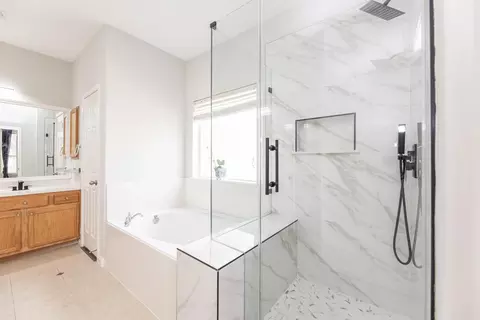 Bath - 3002 Vincent Crossing Dr, Spring, TX 77386 photo 4 of 5