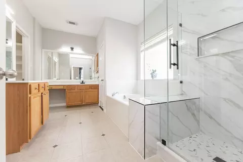 Bath - 3002 Vincent Crossing Dr, Spring, TX 77386 photo 1 of 5