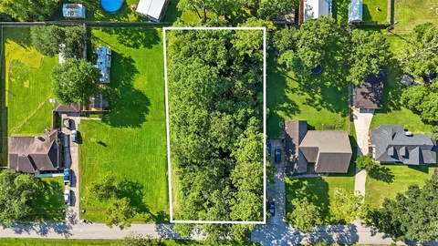 2202 Hickory Manor Dr, Huffman, TX 77336
