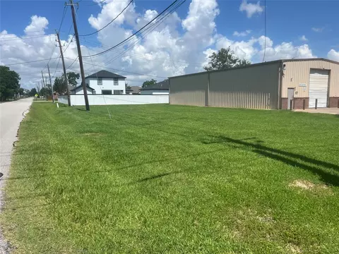 tbd N Broadway St, La Porte, TX 77571