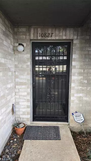 10827 Braes Bend Dr #10827, Houston, TX 77071
