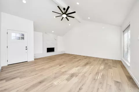 3305 Avenue R, Rosenberg, TX 77471