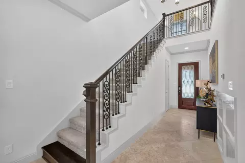 Entry Way - 226 Skybranch Ct, Conroe, TX 77304 photo 3 of 7