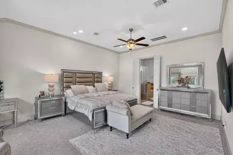 Bedroom - 226 Skybranch Ct, Conroe, TX 77304 photo 1 of 6
