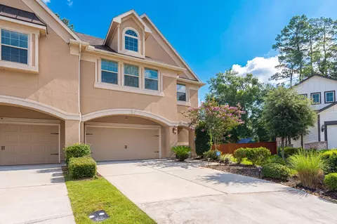 Exterior - 226 Skybranch Ct, Conroe, TX 77304 photo 2 of 5