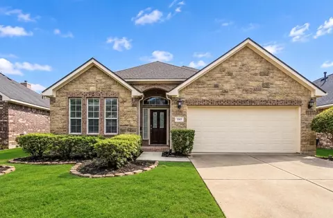 5315 Lilac Grove Ln, Rosharon, TX 77583