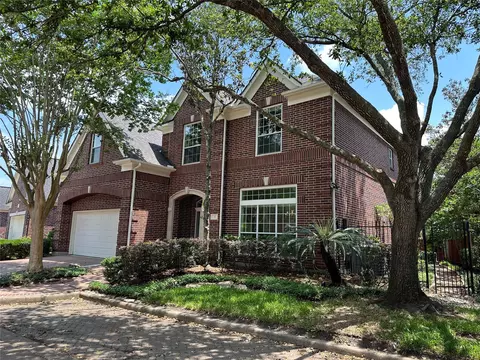 17 Ambleside Crescent Dr, Sugar Land, TX 77479