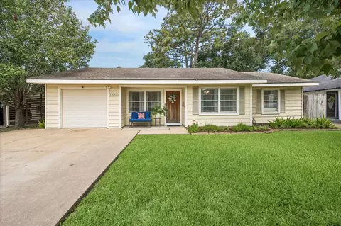 1550 Cheshire Ln, Houston, TX 77018