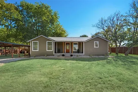 314 Avenue D, Point, TX 75472 photo 1