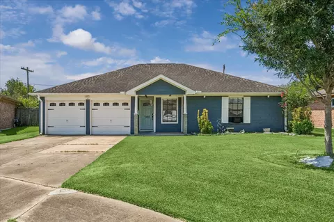 1213 E Brown Ln, Deer Park, TX 77536