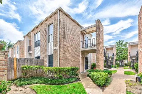 3742 Thistlemont Dr, Houston, TX 77042