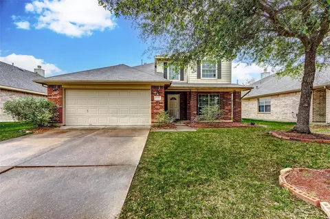 16935 Hampton Glen Ct, Houston, TX 77083