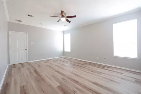 Living - 22310 Lamaster Ln, Spring, TX 77373 photo 6 of 14