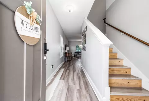 Entry Way - 305 Bryan Way, Angleton, TX 77515 photo 1 of 4
