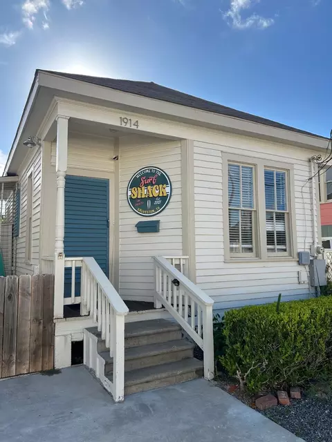 1914 24th St, Galveston, TX 77550
