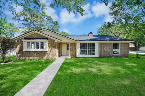 Exterior - 2402 Rolling Glen Dr, Spring, TX 77373 photo 2 of 5