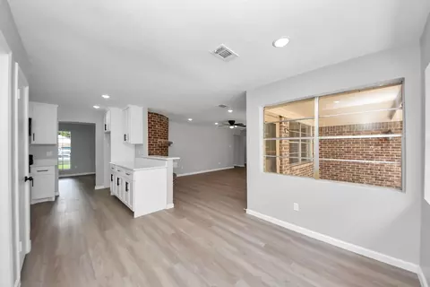 Entry Way - 2402 Rolling Glen Dr, Spring, TX 77373 photo 1 of 3