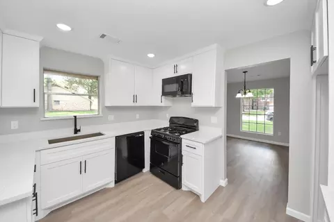 Kitchen - 2402 Rolling Glen Dr, Spring, TX 77373 photo 3 of 5