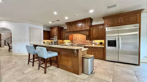 Kitchen - 25207 Hideaway Run Dr, Spring, TX 77389 photo 6 of 6