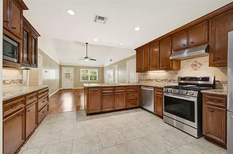 Kitchen - 2426 Deasa Dr, Spring, TX 77373 photo 4 of 5