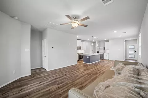 Entry Way - 17458 Buckeye Br, Conroe, TX 77385 photo 4 of 7