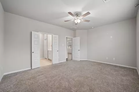 Bedroom - 17458 Buckeye Br, Conroe, TX 77385 photo 3 of 8