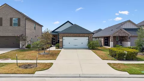 Exterior - 17458 Buckeye Br, Conroe, TX 77385 photo 8 of 13