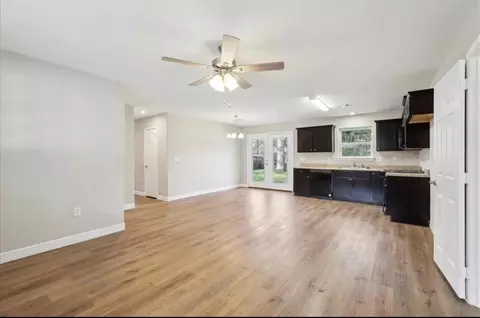 8670 Newfield Ln, Beaumont, TX 77707