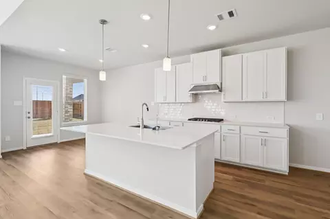 Kitchen - 2107 Rawls Ranch Dr, Conroe, TX 77301 photo 4 of 5