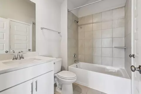 Bath - 2107 Rawls Ranch Dr, Conroe, TX 77301 photo 2 of 2