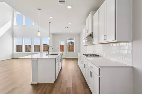 Kitchen - 2107 Rawls Ranch Dr, Conroe, TX 77301 photo 5 of 5