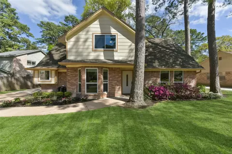 14918 Shady Bend Dr, Houston, TX 77070