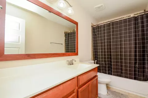 Bath - 7046 Sliding Rock Cir, Spring, TX 77379 photo 5 of 6