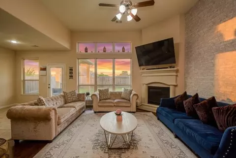 Living - 7046 Sliding Rock Cir, Spring, TX 77379 photo 3 of 4