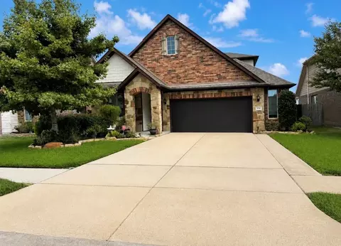 230 Bayside Crossing Dr, La Porte, TX 77571