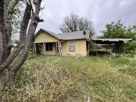 1201 Taylor Ave, Rule, TX 79547