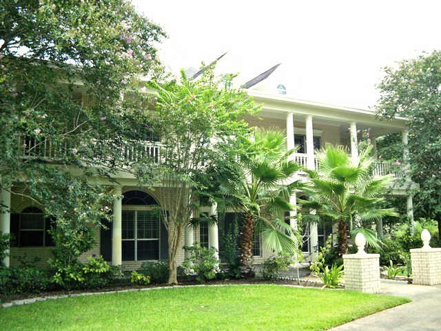 1924 Longmire Rd, Conroe, TX 77304 photo 1