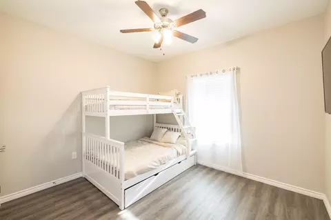 Bedroom - 2011 Nottingham St, Pasadena, TX 77502 photo 3 of 4