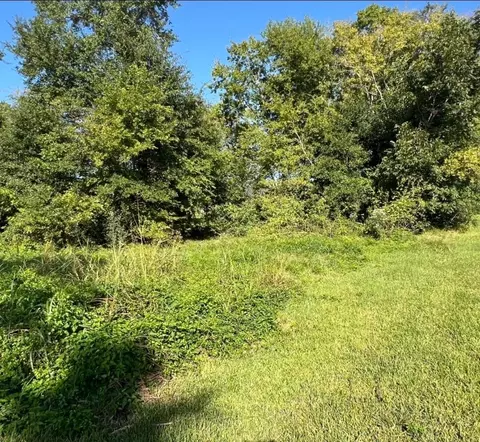 1400 W Virginia, Beaumont, TX 77705