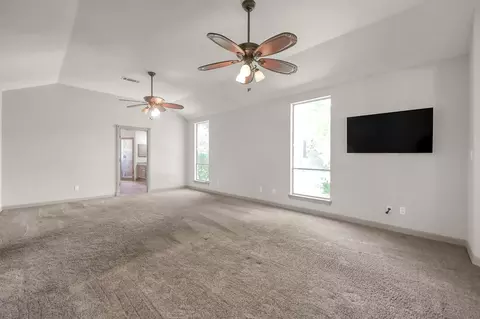 Living - 12758 Aries Loop Loop, Willis, TX 77318 photo 3 of 7