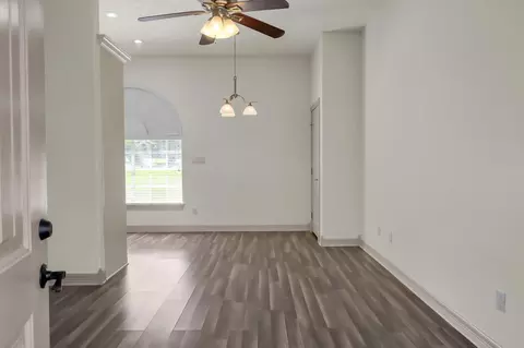 Living - 12758 Aries Loop Loop, Willis, TX 77318 photo 5 of 7