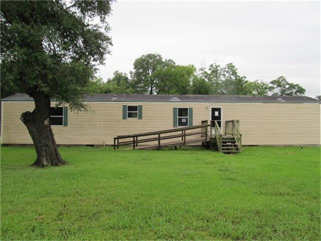 71 County Road 409, Sweeny, TX 77480 photo 1