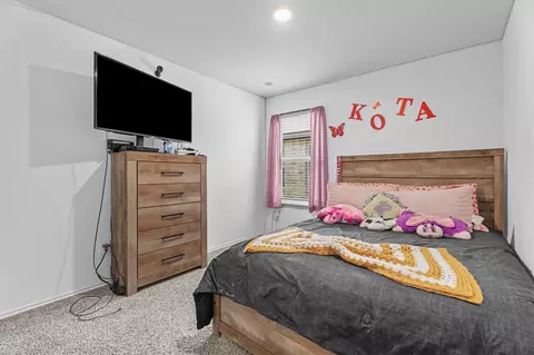Bedroom - 24219 Oriole Summit Dr, Spring, TX 77373 photo 4 of 5