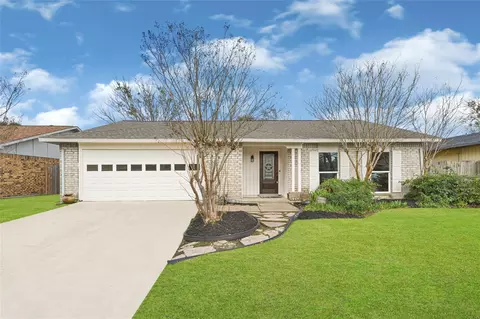 15414 Empanada Dr, Houston, TX 77083