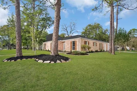 13902 Wickersham Ln, Houston, TX 77077