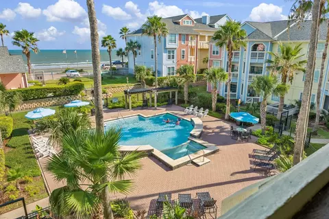 7000 Seawall Blvd #431, Galveston, TX 77551