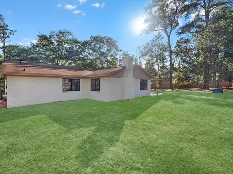 Exterior - 9096 N Comanche Cir, Willis, TX 77378 photo 9 of 9