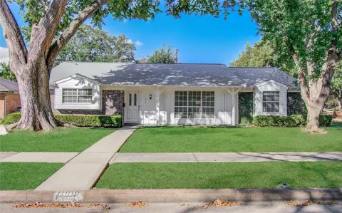 11010 Atwell Dr, Houston, TX 77096